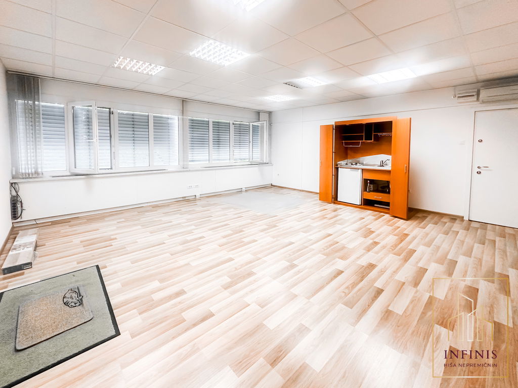 Ljubljana mesto – , poslovni prostor – PPP209SD