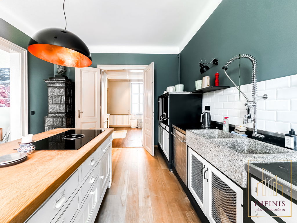 Ljubljana mesto – Center, stanovanje – SO1063SD