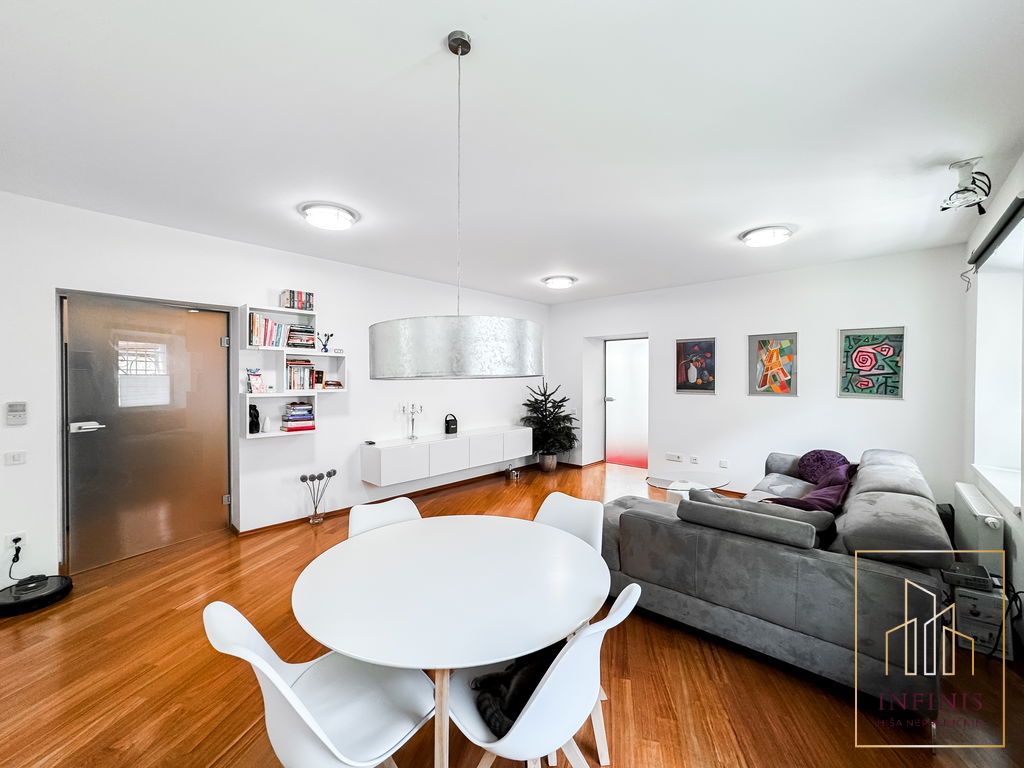 Ljubljana mesto – Center, stanovanje – SP55DA